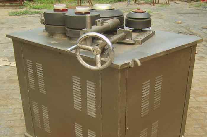 電纜軸盤(pán)微圈機(jī)